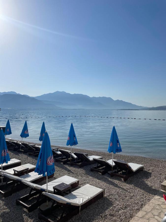 Hotel Azzurro แฮร์เซ็ก-โนวี ภายนอก รูปภาพ