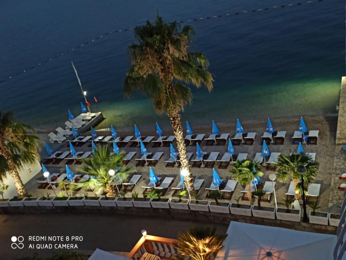 Hotel Azzurro แฮร์เซ็ก-โนวี ภายนอก รูปภาพ