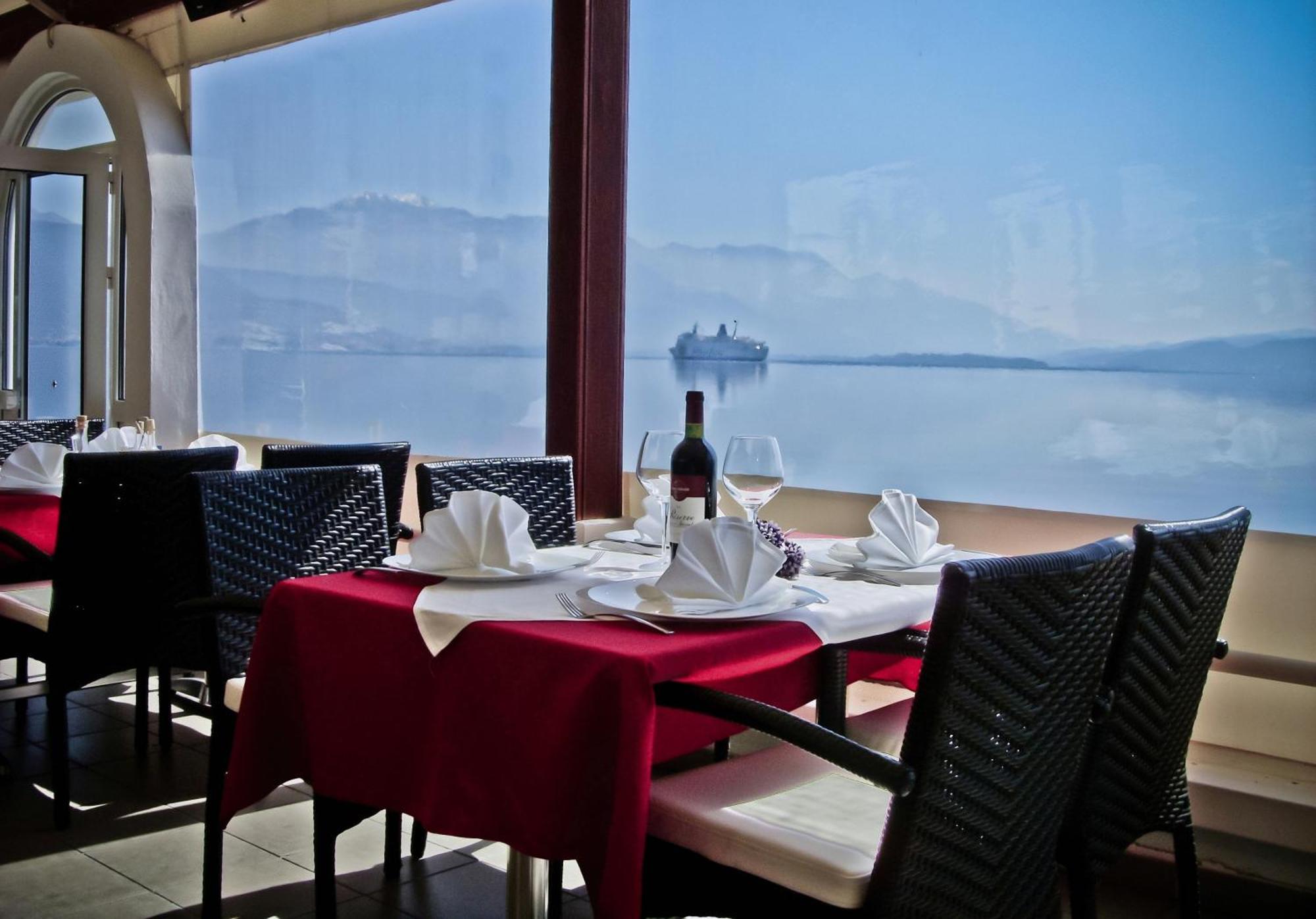 Hotel Azzurro แฮร์เซ็ก-โนวี ภายนอก รูปภาพ
