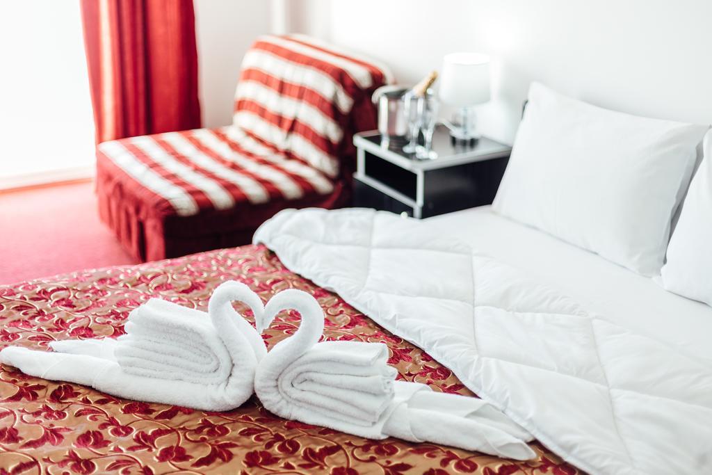 Hotel Azzurro แฮร์เซ็ก-โนวี ภายนอก รูปภาพ