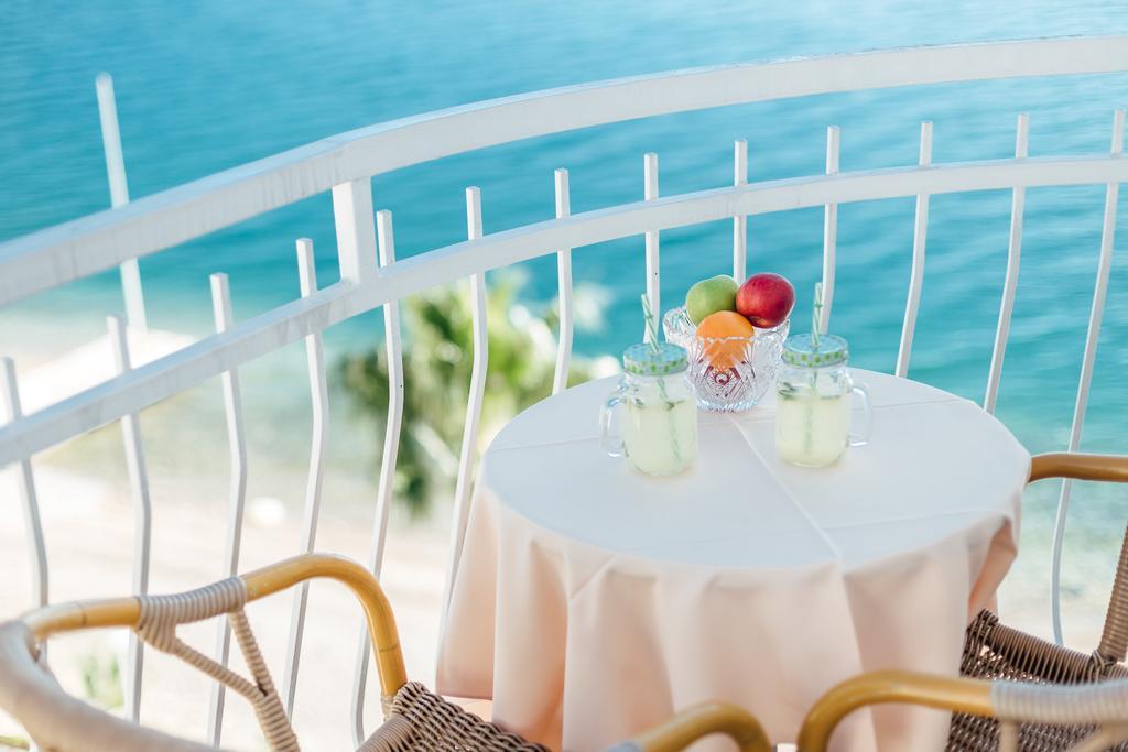 Hotel Azzurro แฮร์เซ็ก-โนวี ภายนอก รูปภาพ