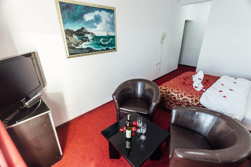 Hotel Azzurro แฮร์เซ็ก-โนวี ภายนอก รูปภาพ